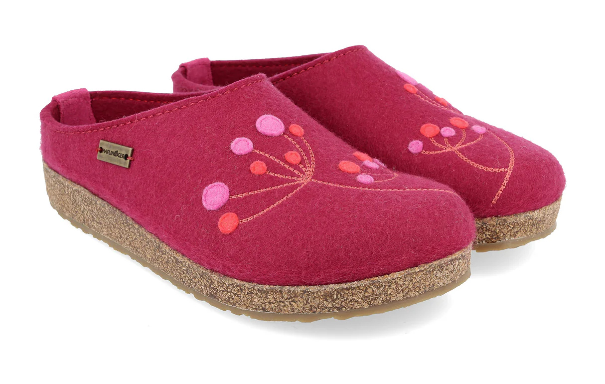 Haflinger Grizzly Amaya with 100% pure wool felt in rich colour Port